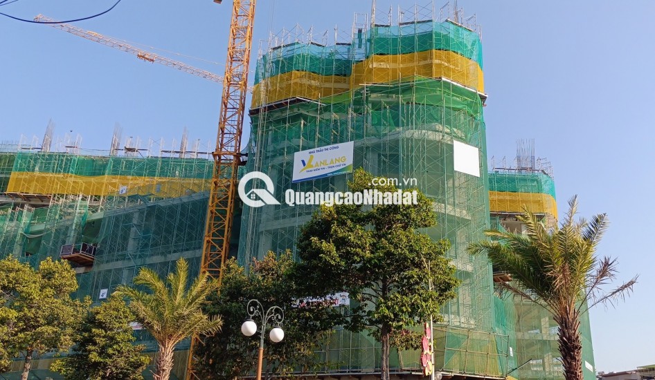 Căn hộ cao cấp Hacom Tower mặt tiền đường 16 tháng 4 view trực diện biển Bình Sơn